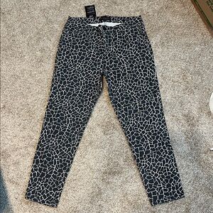 Sanctuary Social Crop Skinny Dark Gray and White Denim Pants. Size 29